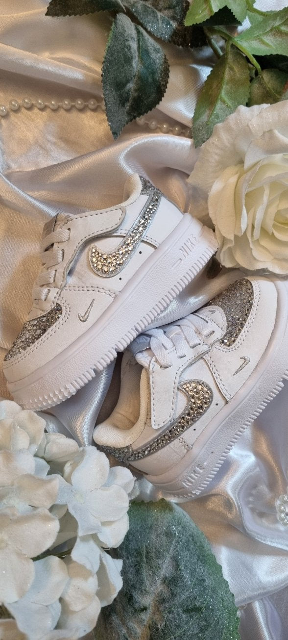 Nike Air Force 1's Flower Girl Sparkle